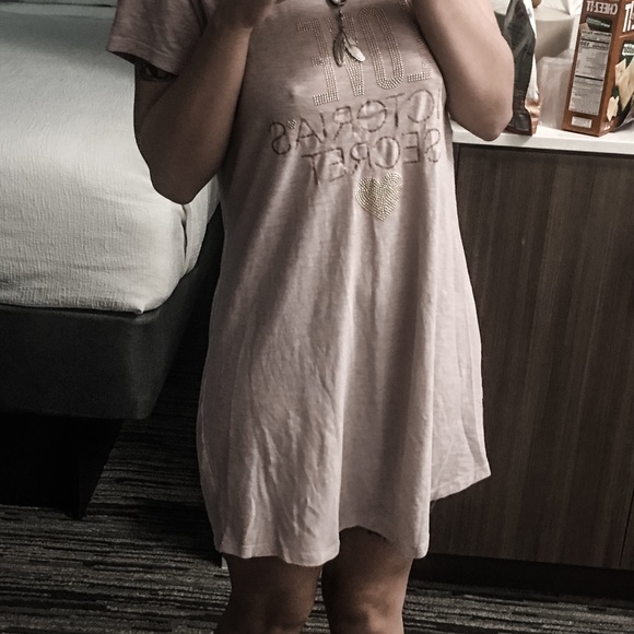 Victoria secret nightie - Picture 2 of 2